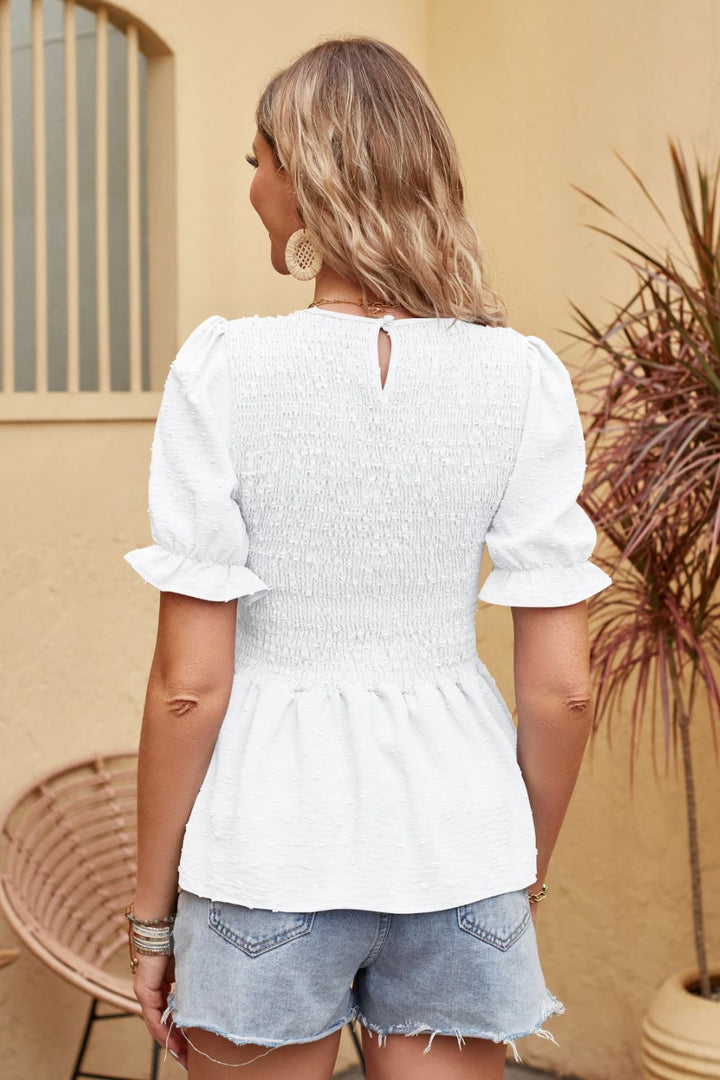 Rosa - Elegant short-sleeve blouse for women