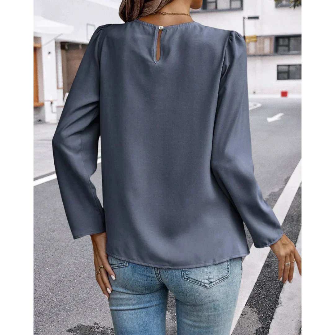 Melody - Trendy spring grey plissé blouse with stylish puff sleeves for women