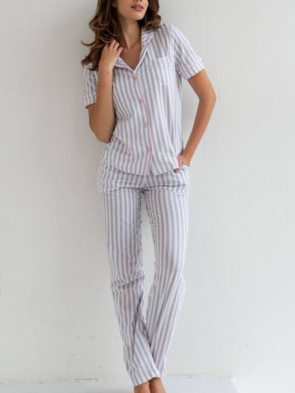 Elowyn - Ensemble loungewear rayé luxueux pour une expérience de confort inégalée pour femmes