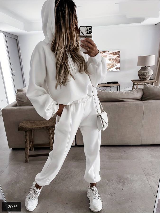 Karina - Ensemble stylé avec sweat à capuche oversize et pantalon de jogging pour femmes