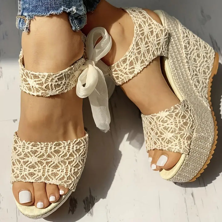 Helena - Sandales à talon compensé élégantes avec joli nœud pour la femme moderne