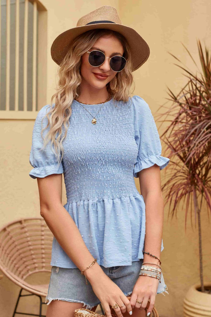 Rosa - Elegant short-sleeve blouse for women