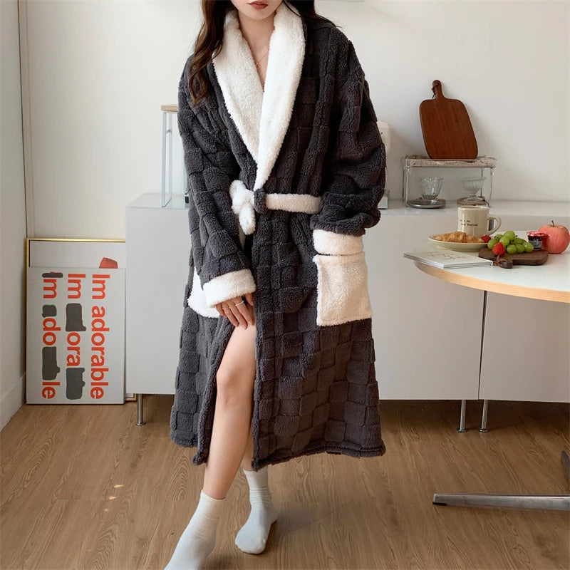 Louisa - Trendy Comfortable Flannel Autumn Bathrobe for Women