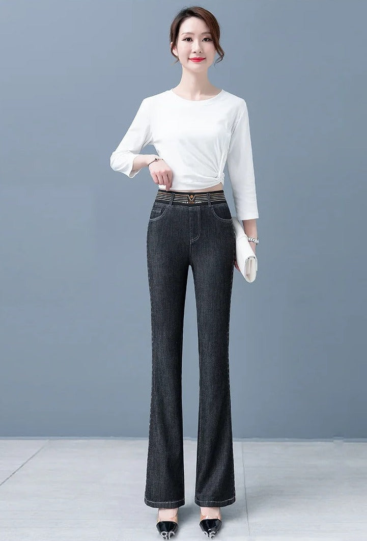 Stylish Nora jeans with high waist for a flattering fit