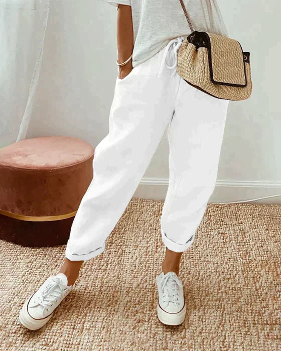Sommerliche Boho-Hose von PIEN - perfekt für einen freien, unbeschwerten Look!