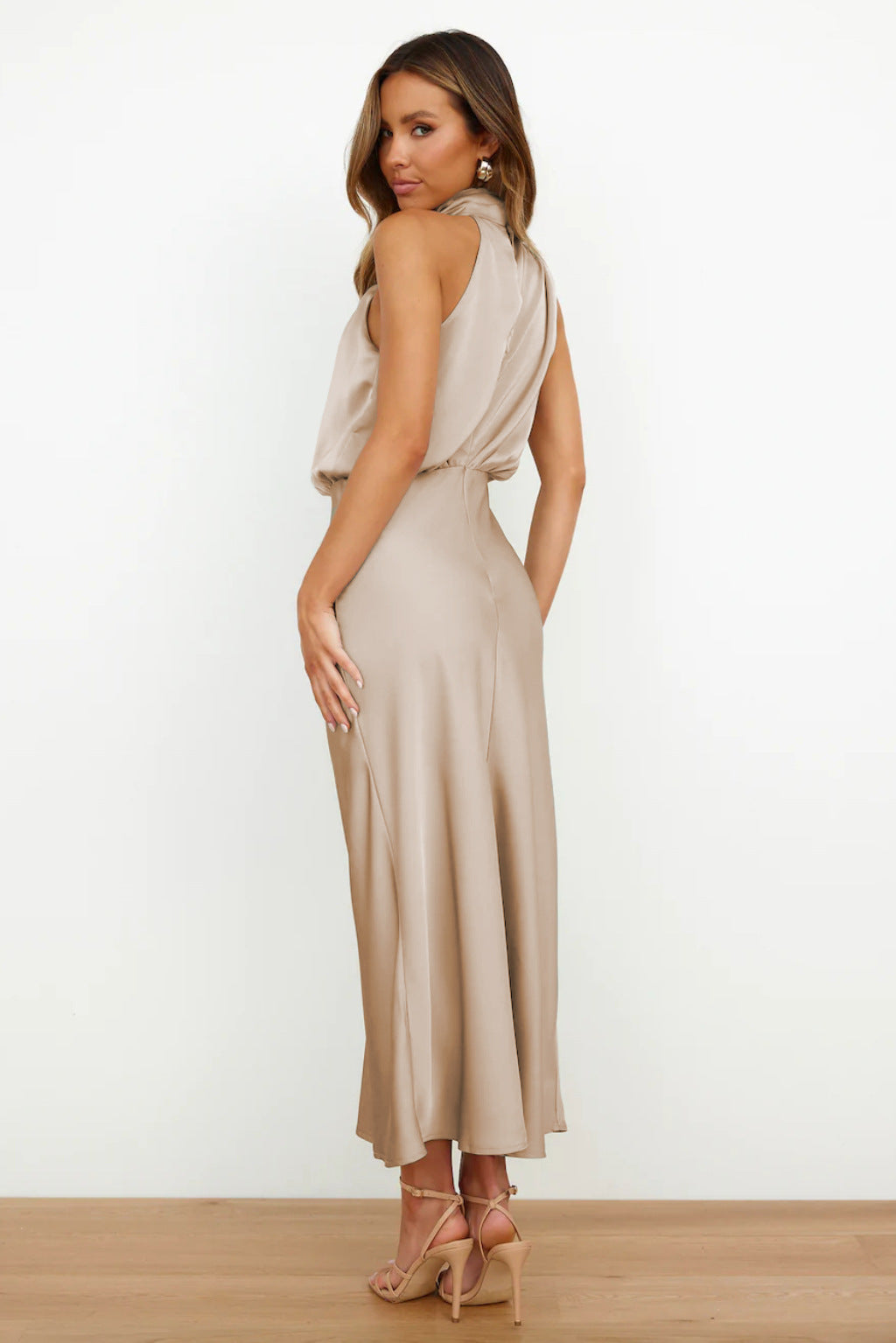 Lina™ - Elegant Satin Evening Dress