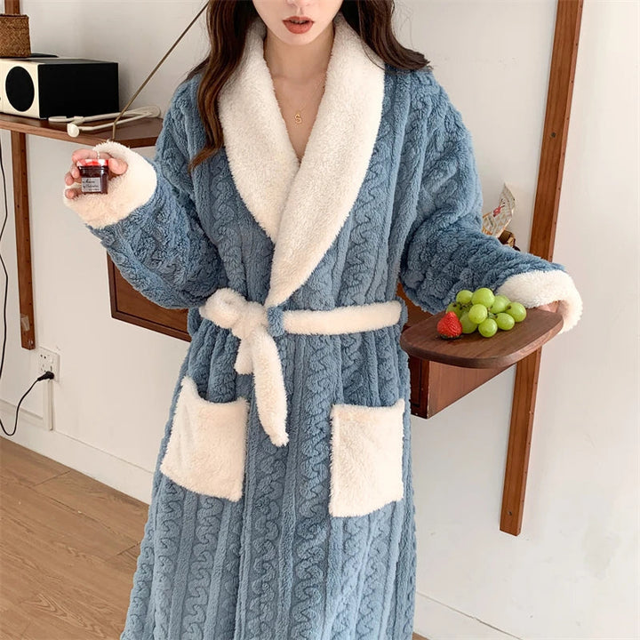 Louisa - Trendy Comfortable Flannel Autumn Bathrobe for Women
