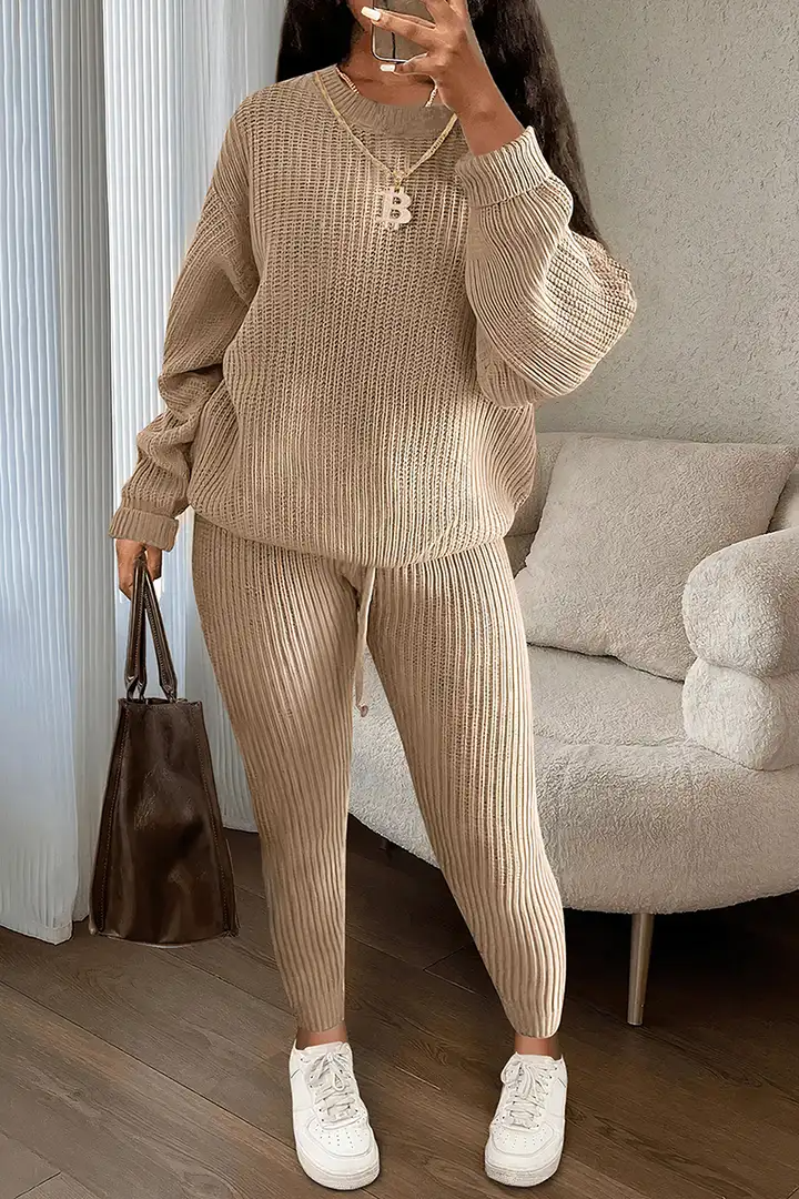 Claire - Elegant comfort set for the modern woman