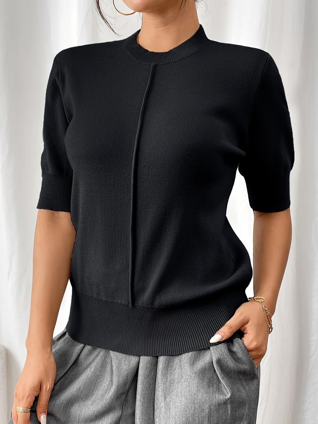 Stylish summer knit top with crew neckline for women | Elise