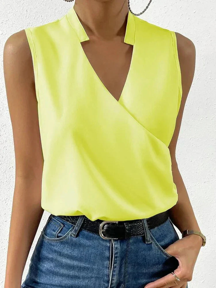 Nora - Elegant Sleeveless Women's Top with a Seductive V-Neck for Summer Days