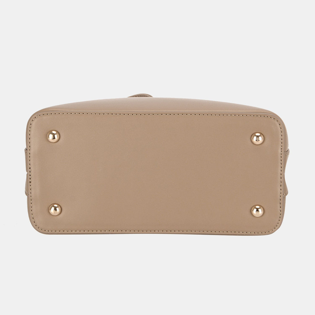 Sac à dos en cuir stylé pour femmes avec bretelles réglables