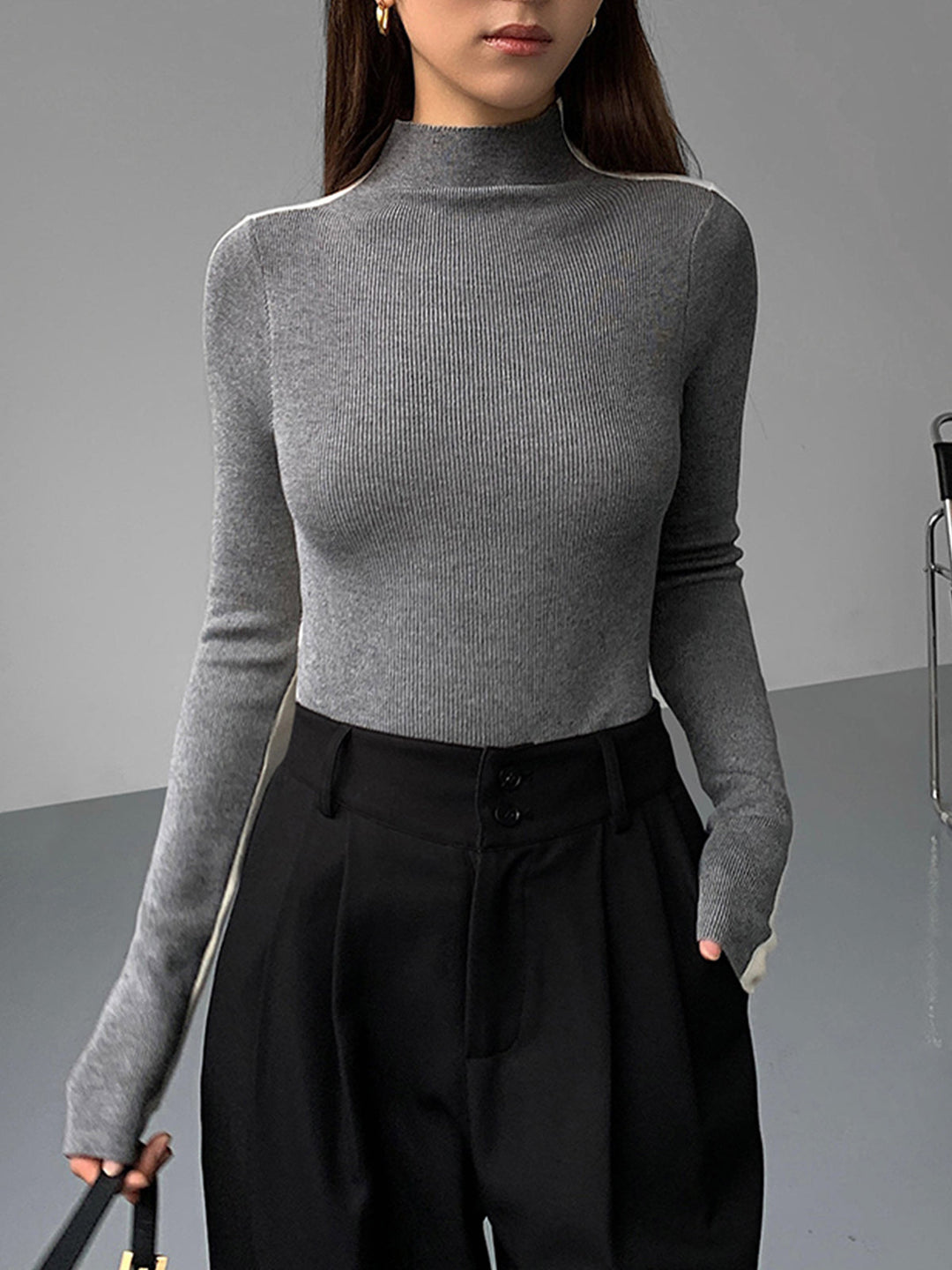 Schickes fortschrittliches zweifarbiges langärmeliges Strickoberteil für Frauen | Sophie