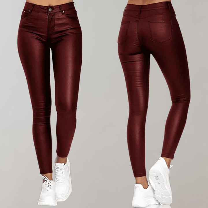 Fashionable and comfortable pants for maximum wearing comfort