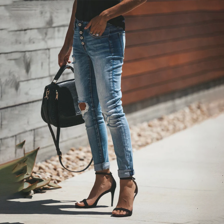 LISELOTTE - Trendy Women's Distressed Jeans for a Rugged Look