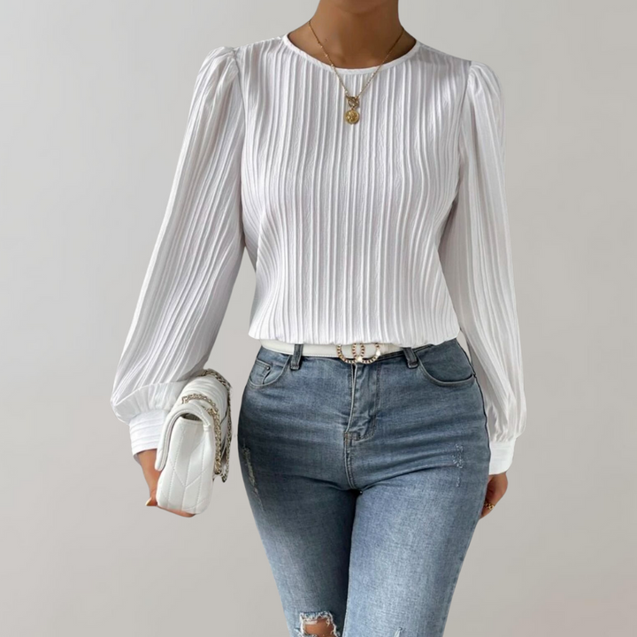 Josie - Elegant and comfortable blouse for the fashion-conscious woman this spring