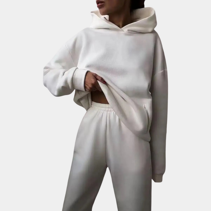 Eloise - Elegant 2-piece women's outfit for a sophisticated look