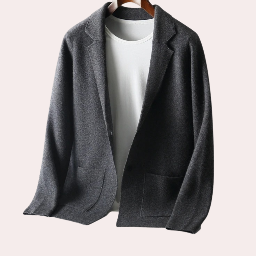 Angus - Stylish and cozy cardigan for men