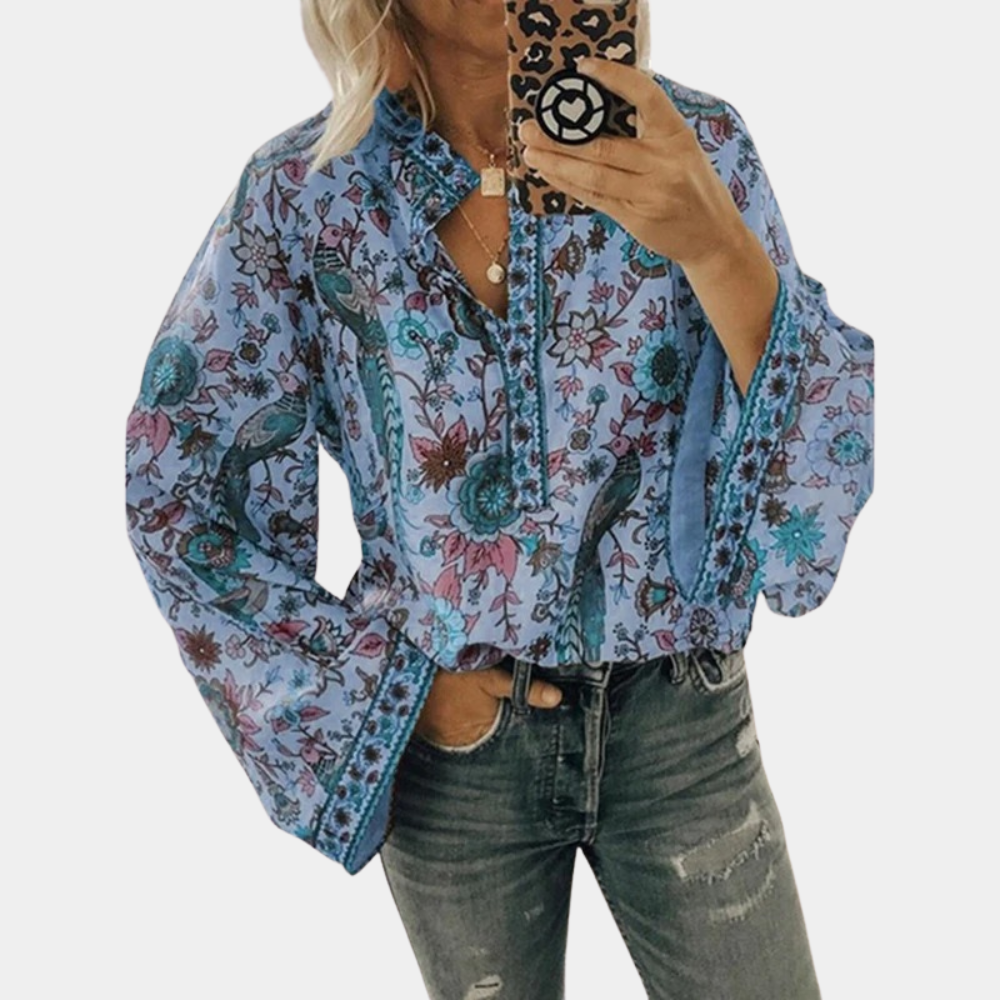 Cynthia - Elegant Women's Blouse with a Charming Floral Pattern