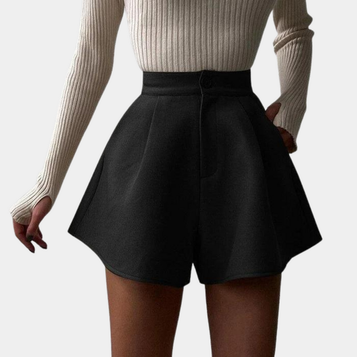 Khuja - Chic Elegance Shorts for Women