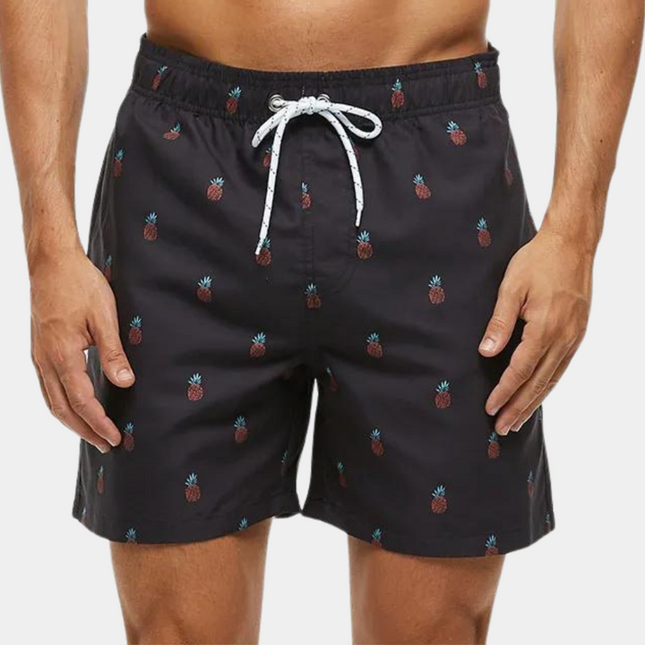 Elegant Men's Swim Shorts for a Trendy Look