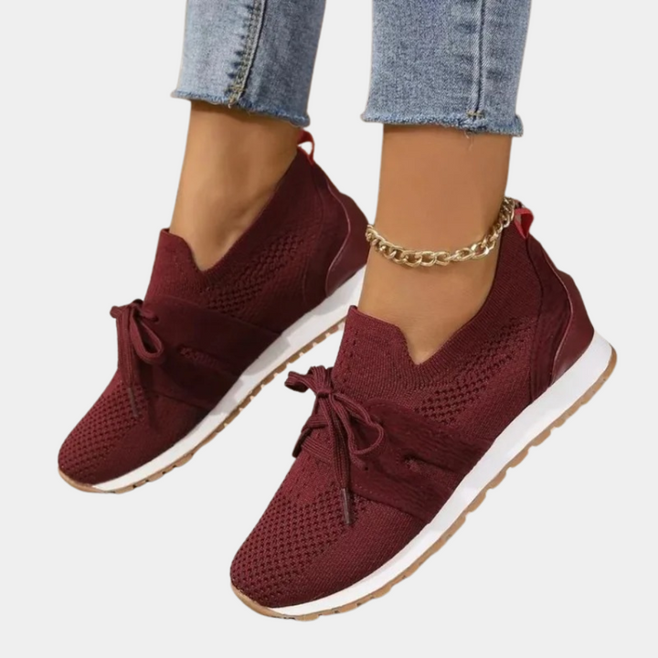Chic women's sneakers for every occasion