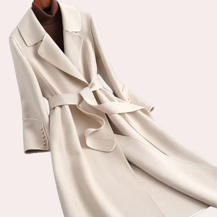 Stilvoller langer Damenmantel für einen raffinierten Look