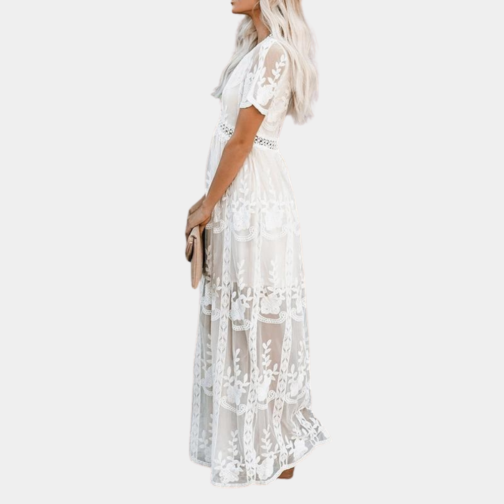Fashionable long dress with lace accents for women