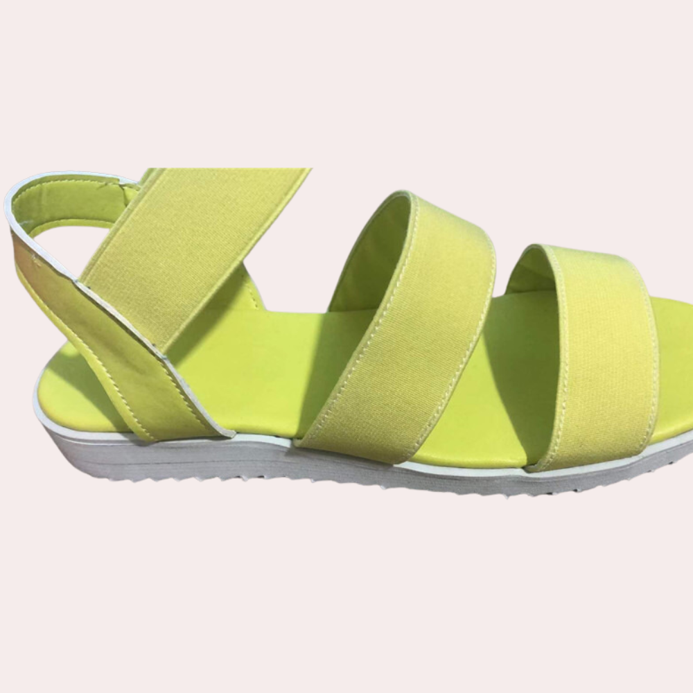 Sandales pour femmes à la mode et confortables avec des brides tendance
