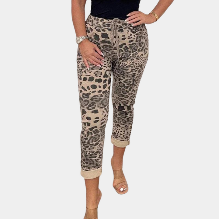 Penelope - Luxurious Camouflage Pants for Women for Ultimate Comfort