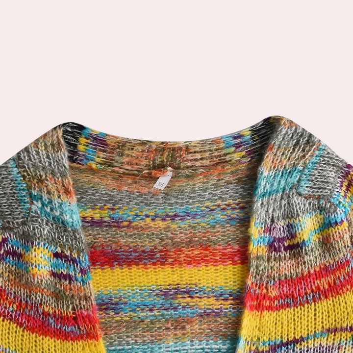 Lina - Lebendige Strickjacke für Damen mit modischem V-Ausschnitt