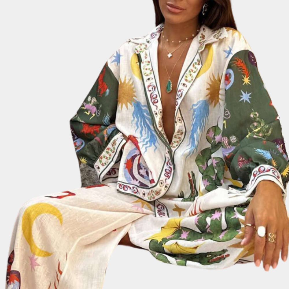 Stela - Elegant two-piece women's outfit for the perfect look
