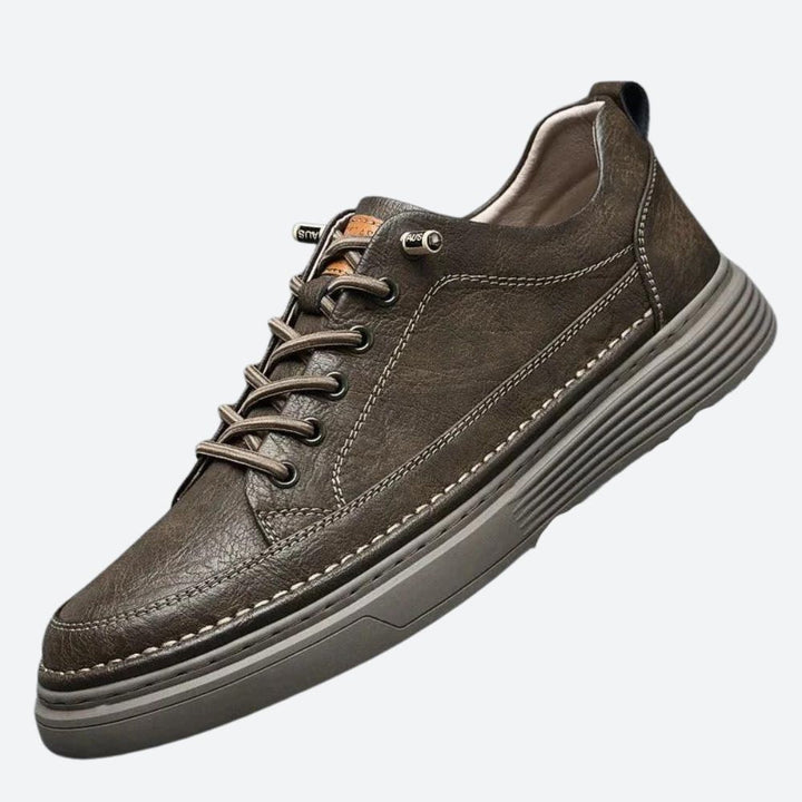 Fashionable Orthopedic Sneakers in High-Quality Leather - Castro
