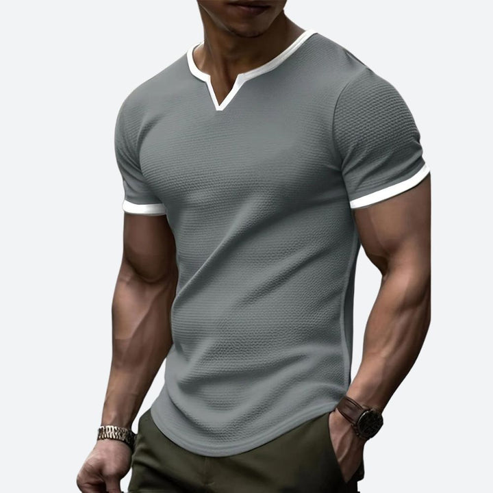 T-shirt gaufré à col en V à la mode - Darcyl