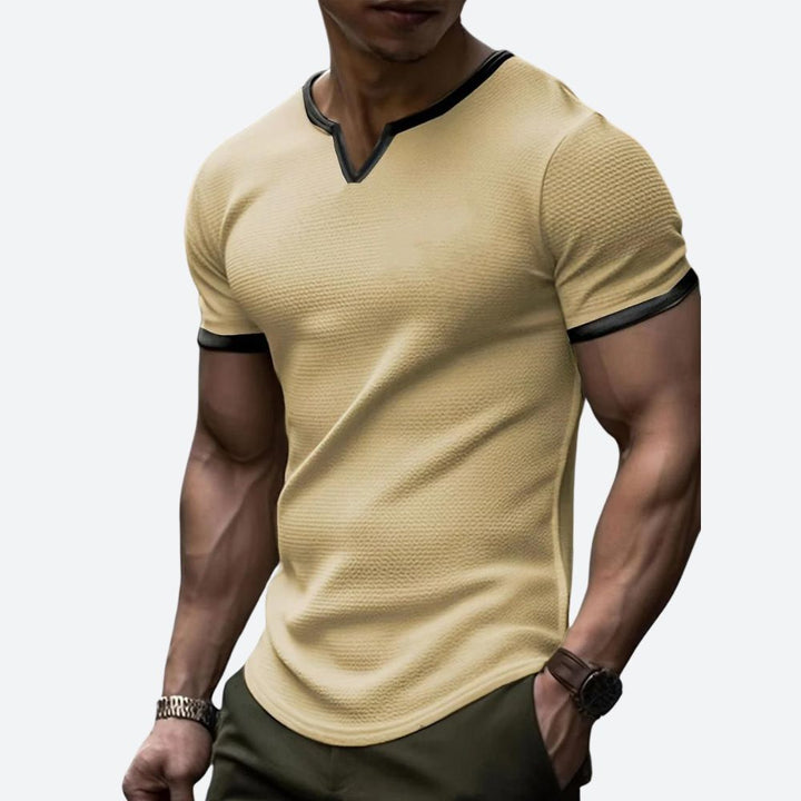T-shirt gaufré à col en V à la mode - Darcyl
