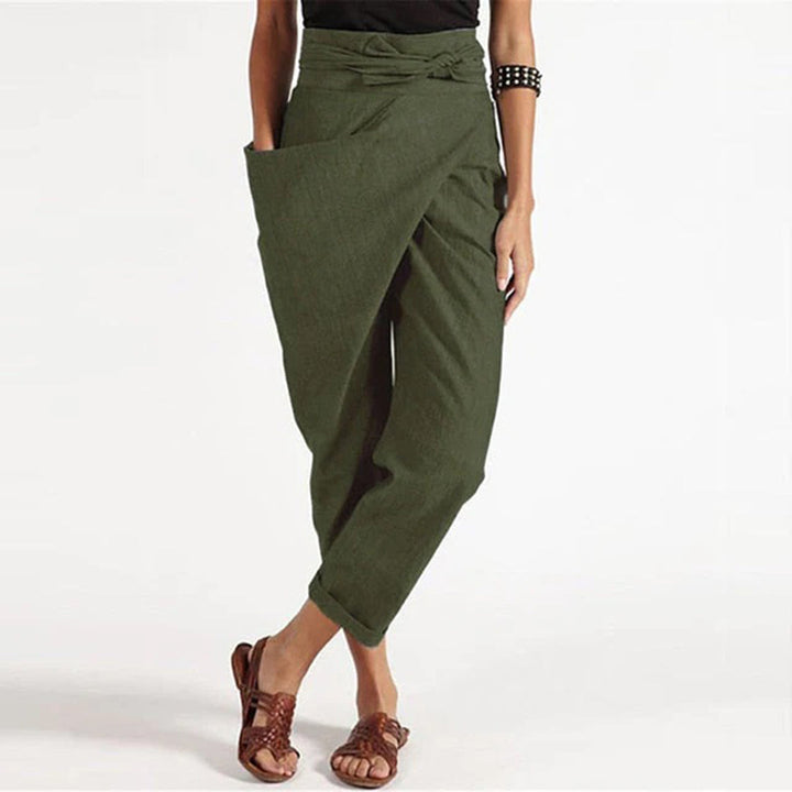 ESMERALDA - Elegant Pants for a Sophisticated Look