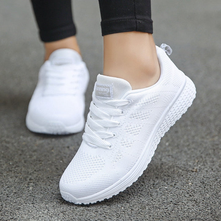 Zara - Bequeme und modische ergonomische Turnschuhe für Frauen
