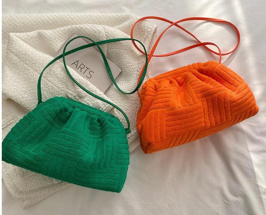 Sabrina - Sac à serviette élégant et fonctionnel pour femmes