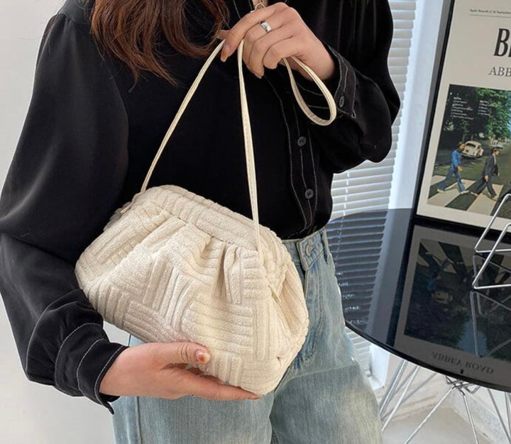 Sabrina - Sac à serviette élégant et fonctionnel pour femmes