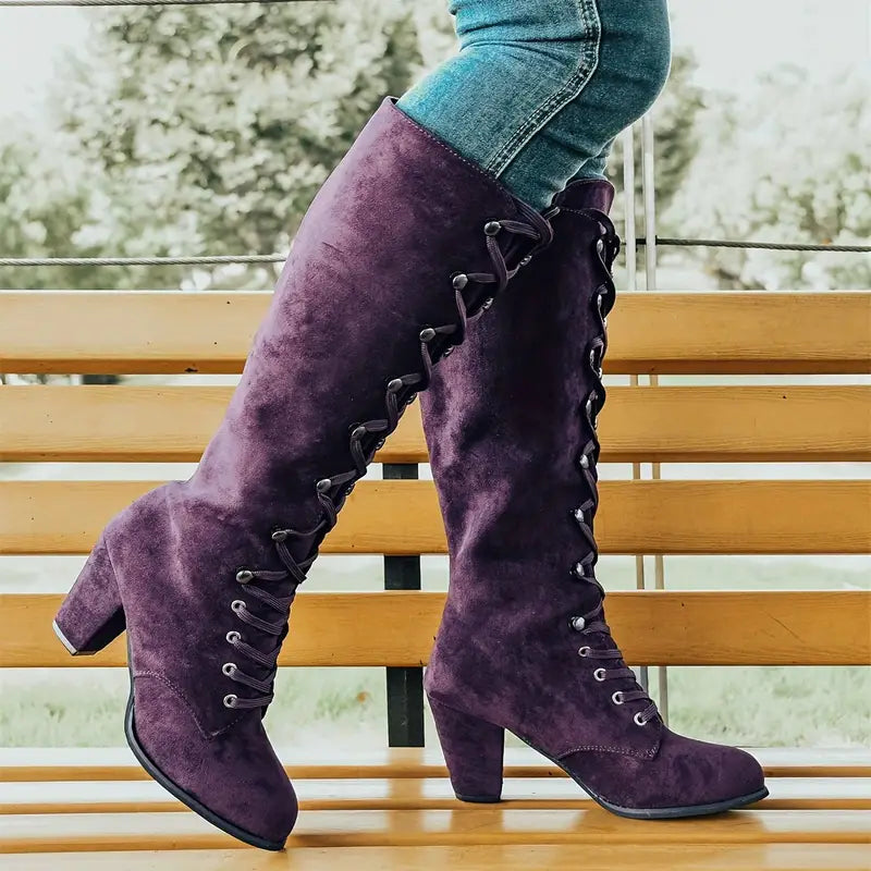 LEONA - Stylish women's boots with sturdy heels