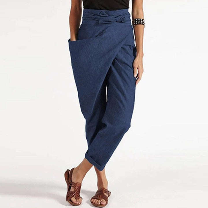 ESMERALDA - Elegant Pants for a Sophisticated Look