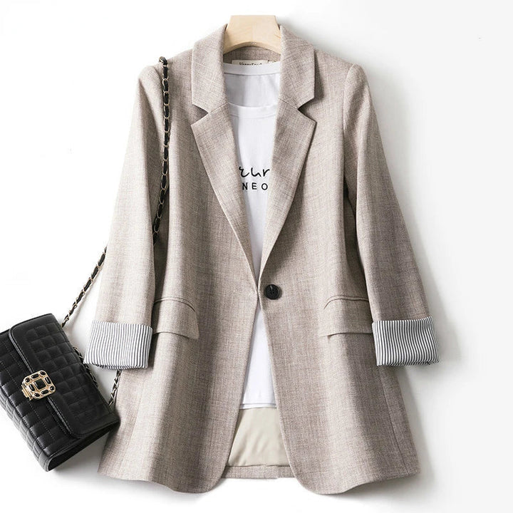 Bella - Chic Patchwork Blazer for the Modern Woman