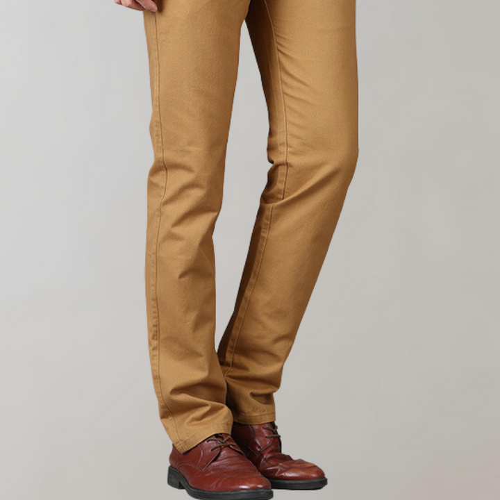 Stylish Pelle Chino for Men