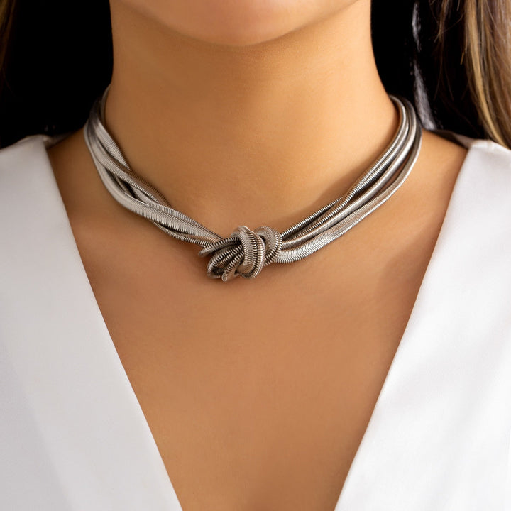 Eliana - Trendy and Elegant Button Necklace for Women