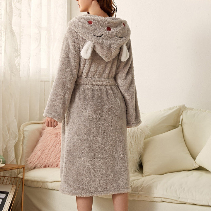 Brinley - Stylischer Bademantel mit Kapuze aus dickem Flanell für Frauen für einen gemütlichen Herbst!
