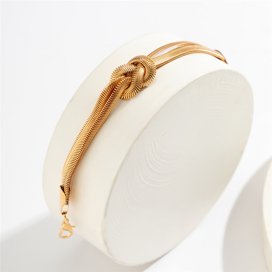 Sienna - Elegantes Knopfarmband für Frauen