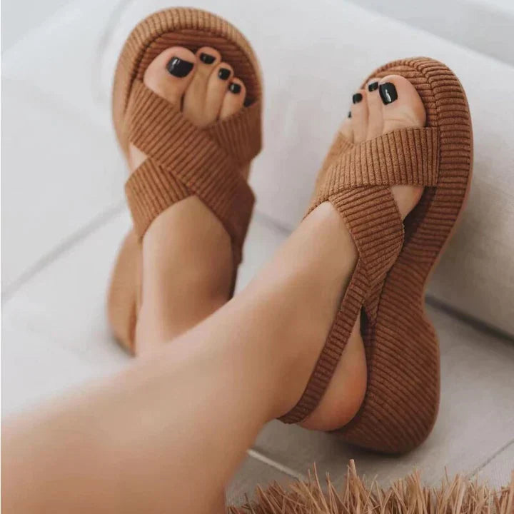 Cassie - Sandales compensées élégantes et stylées pour femmes