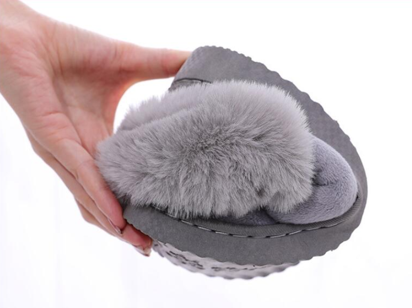 Mia - Chaussons lapin tendance pour femmes au look luxueux
