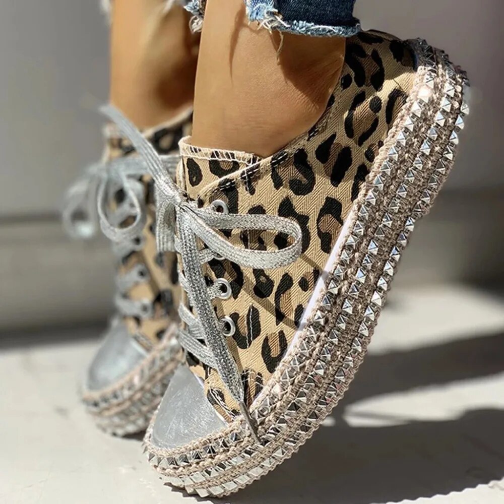 Odette - Premium luxury canvas shoes
