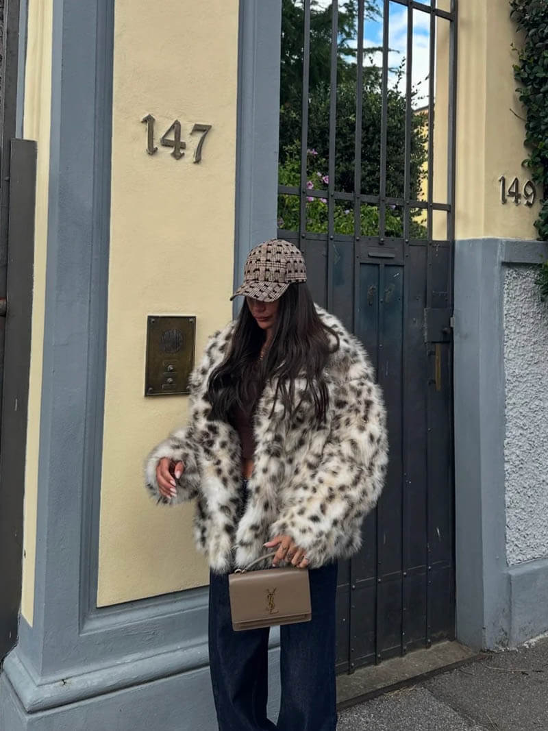 Audrey™ - Pelzjacke mit Leopardenmuster