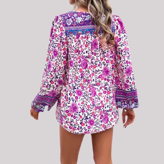 Kara - Elegant Bohemian Blouse with Charming Paisley Print for Women